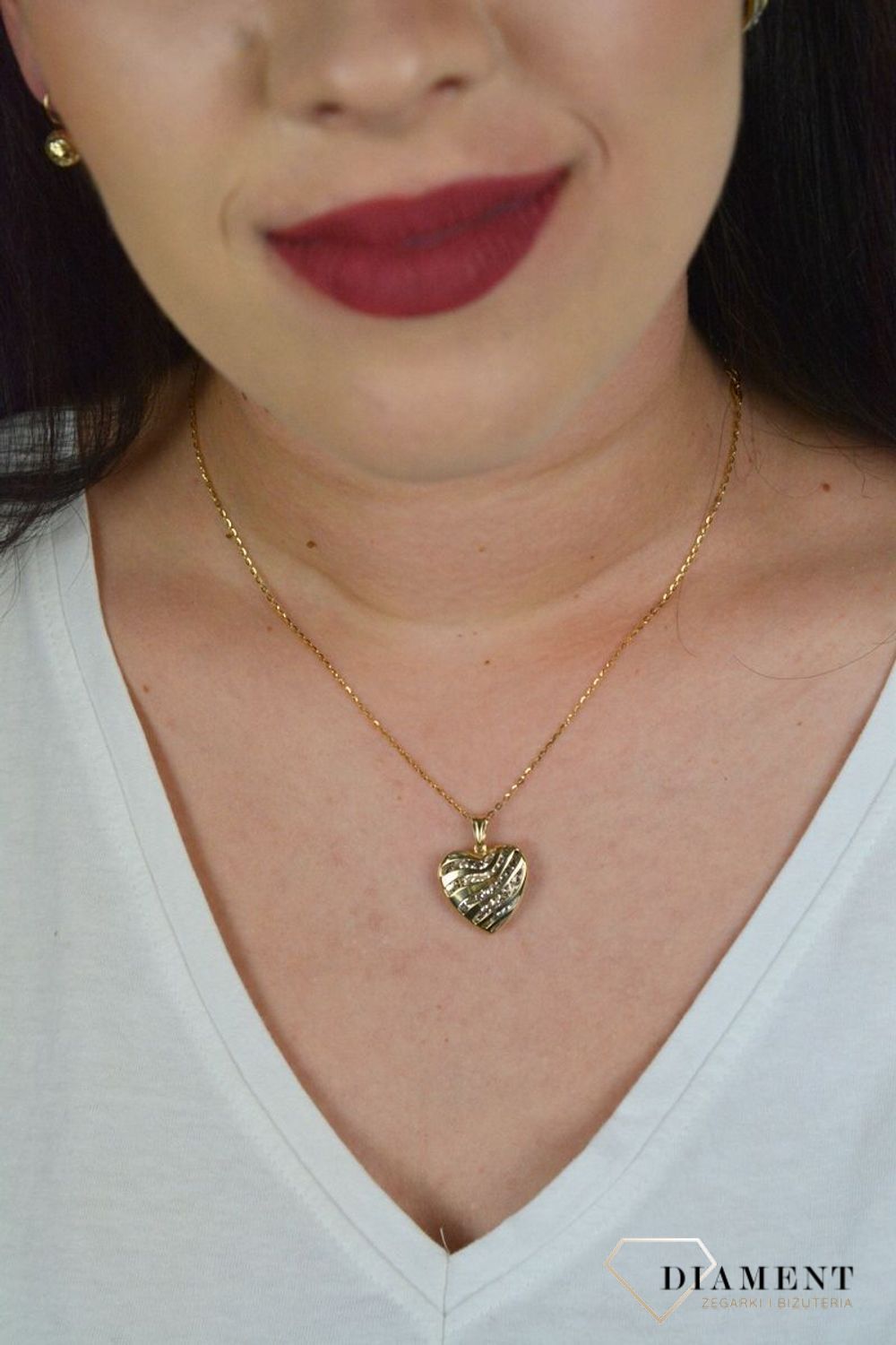 Złoty łańcuszek złoto 333 o splocie Ankier DIA-LAN-4531-333 1mm (1).jpg